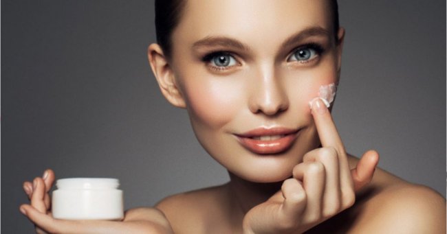 Антивозрастная косметика для лица: подбор средств по возрастным категориям